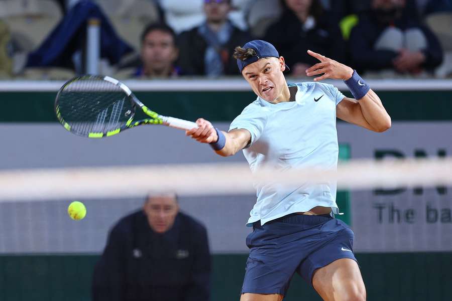 Var tre bolde fra sejr: Rune lider bittert French Open exit i maratonkamp