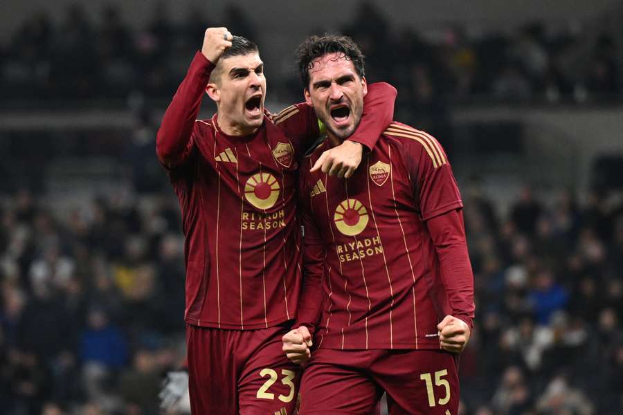 Hummels fez o gol de empate da Roma nos acréscimos