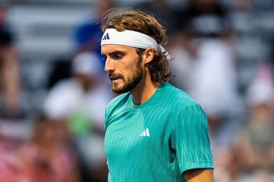 Tsitsipas opět prohrál.