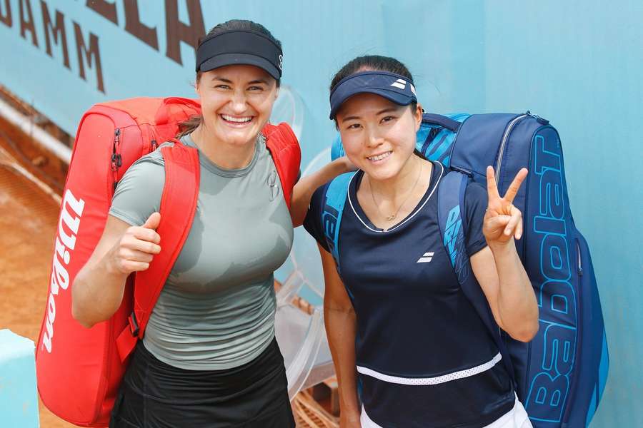 Perechea româno-japoneză Monica Niculescu/Makoto Ninomiya, în sferturile de finală ale probei de dublu din cadrul turneului de tenis WTA Rabat 