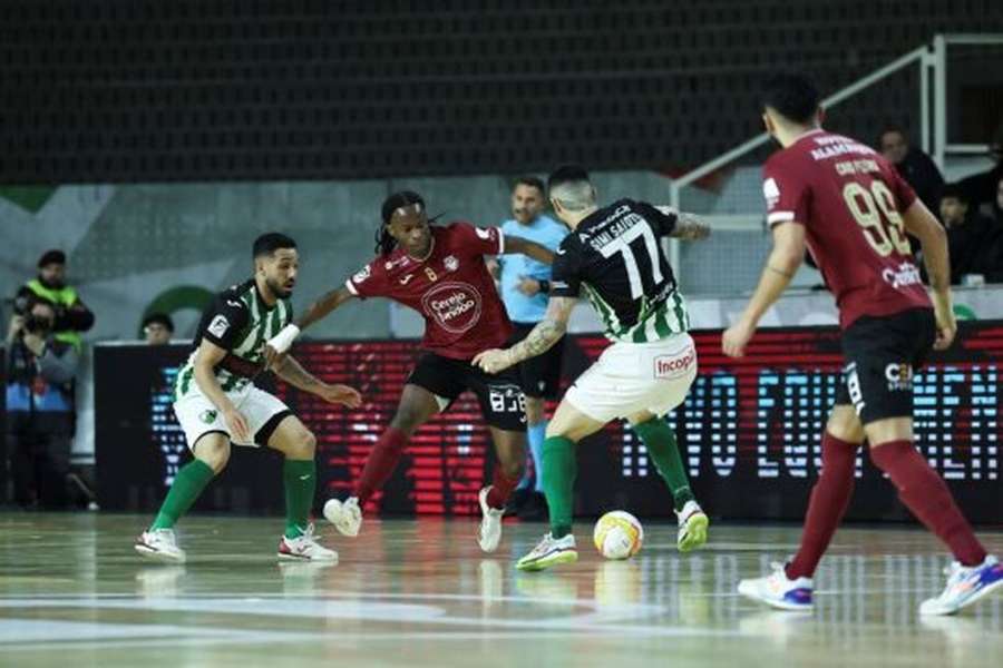 Eléctrico venceu Fundão e está na final da Taça da Liga
