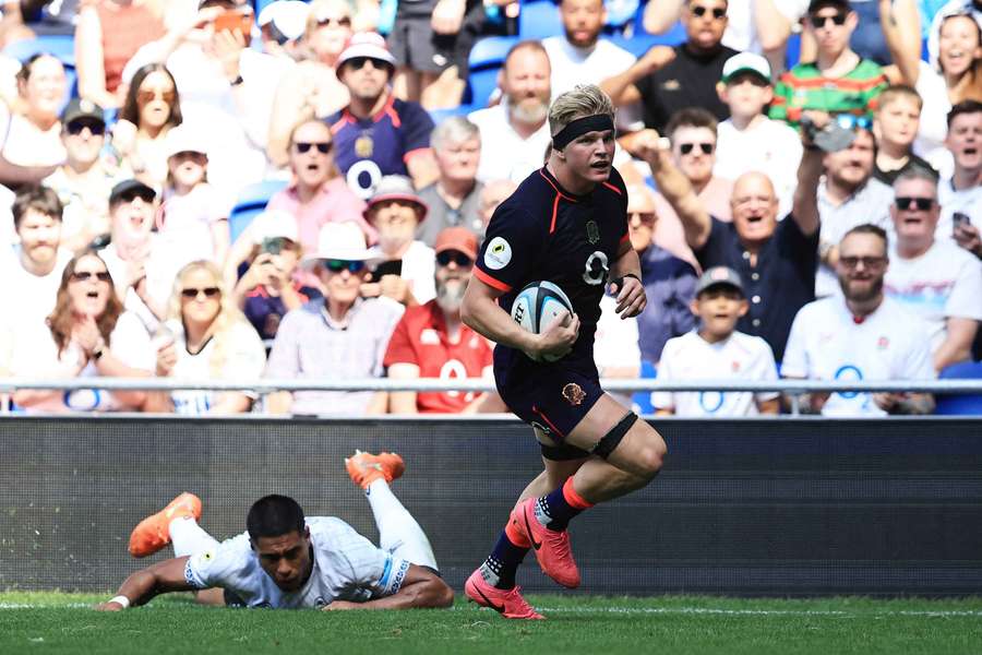 Pollock scores a hat-trick as England hammer Fiji to end losing streak