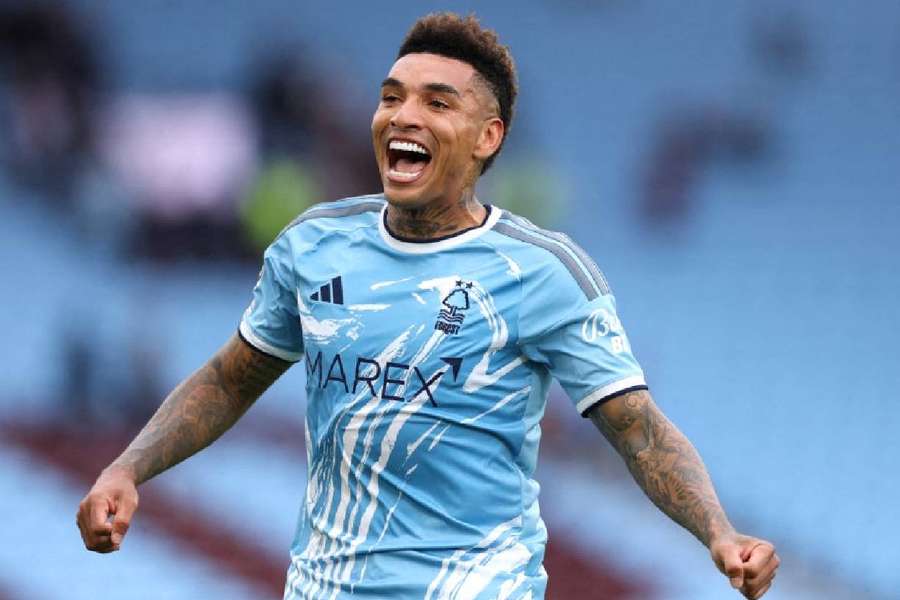 Igor Jesus saiu do banco para anotar gol da vitória Igor Jesus saiu do banco para anotar gol da vitória