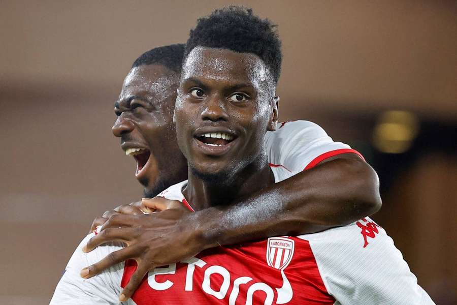 Chelsea sign defender Badiashile from Monaco