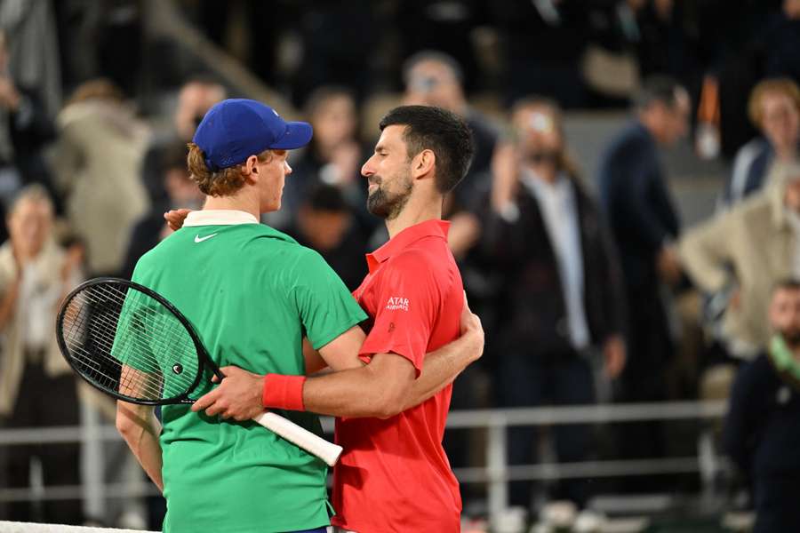 Jannik Sinner și Novak Djokovic