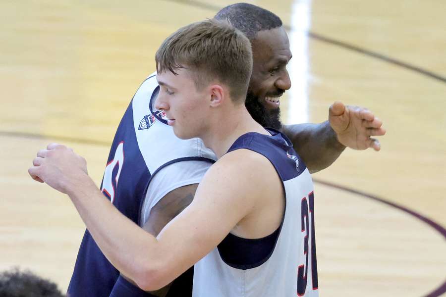 LeBron James und seine US-Kollegen bereiten sich derzeit auf die Olympischen Spiele in Paris vor.