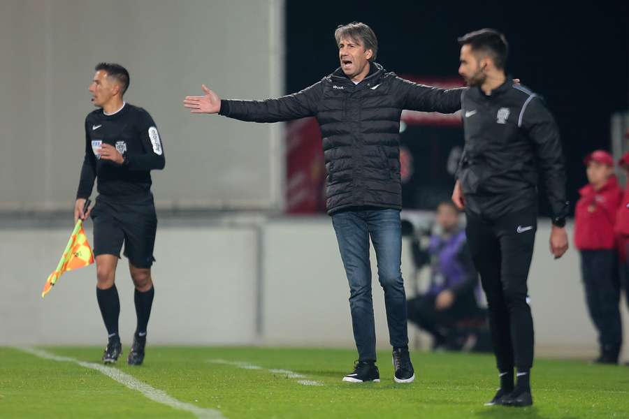 Paulo Alves sublinhou que a equipa segue com mérito na prova