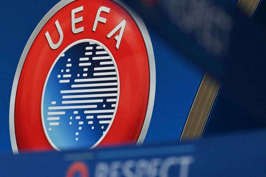 Evropská fotbalová unie (UEFA). Evropská fotbalová unie (UEFA).
