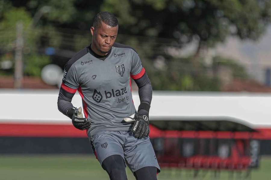 Paulo Vítor, guarda-redes do Atlético Goianiense Paulo Vítor, guarda-redes do Atlético Goianiense