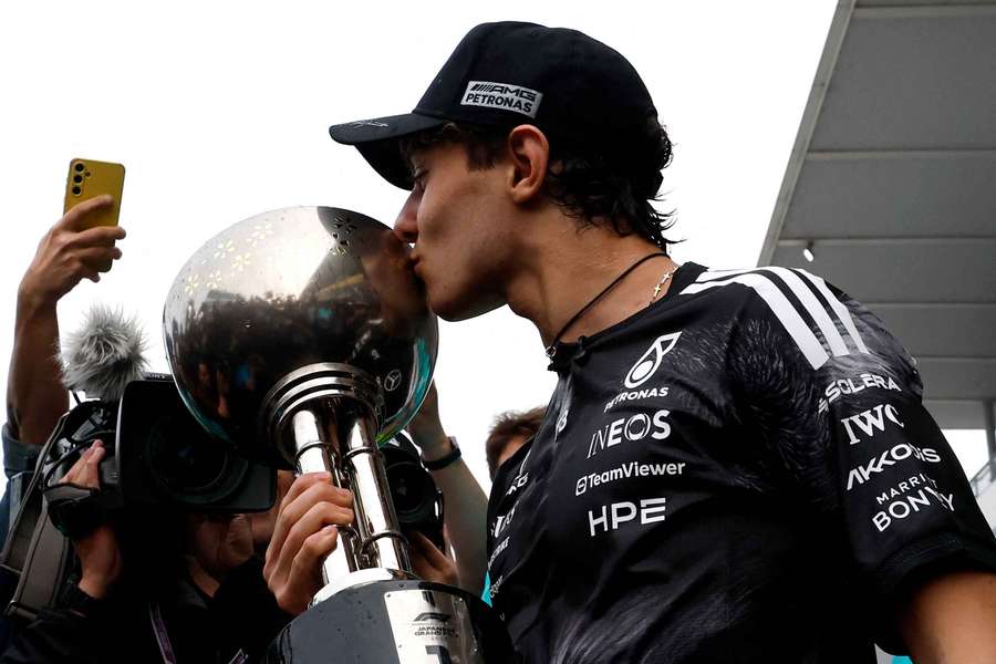 Formula 1, Wolff: "Antonelli non è Senna, c'è troppa pressione in Italia"