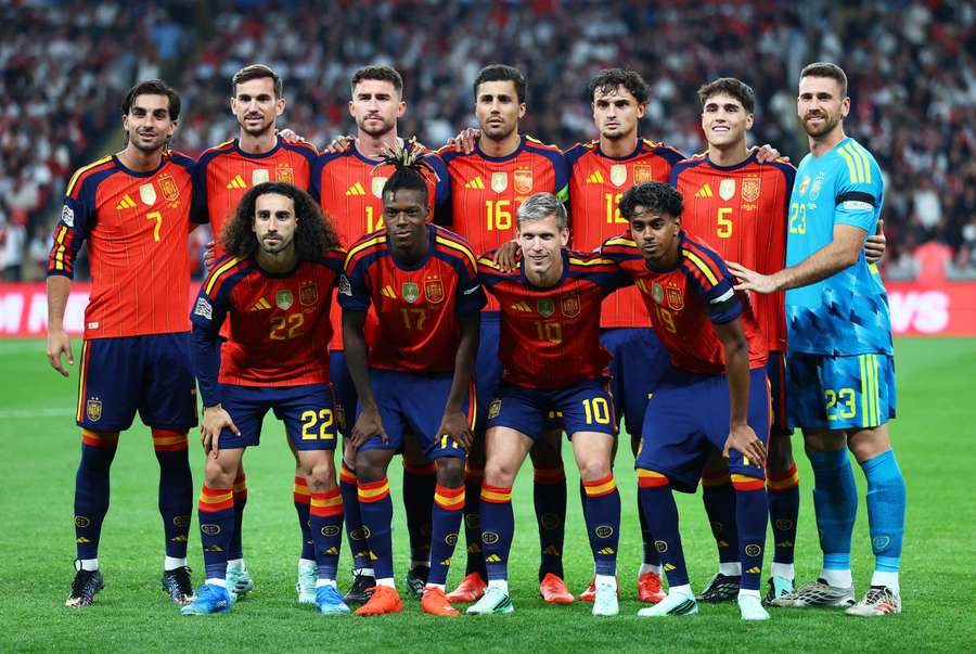El equipo con el que España saltó a jugar en Wembley