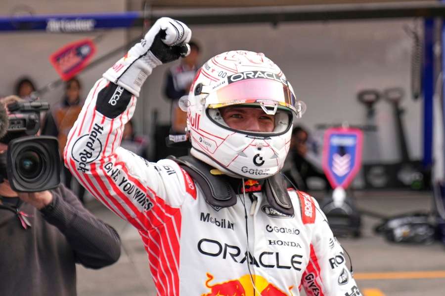 Verstappen conquistou a pole no GP do Japão