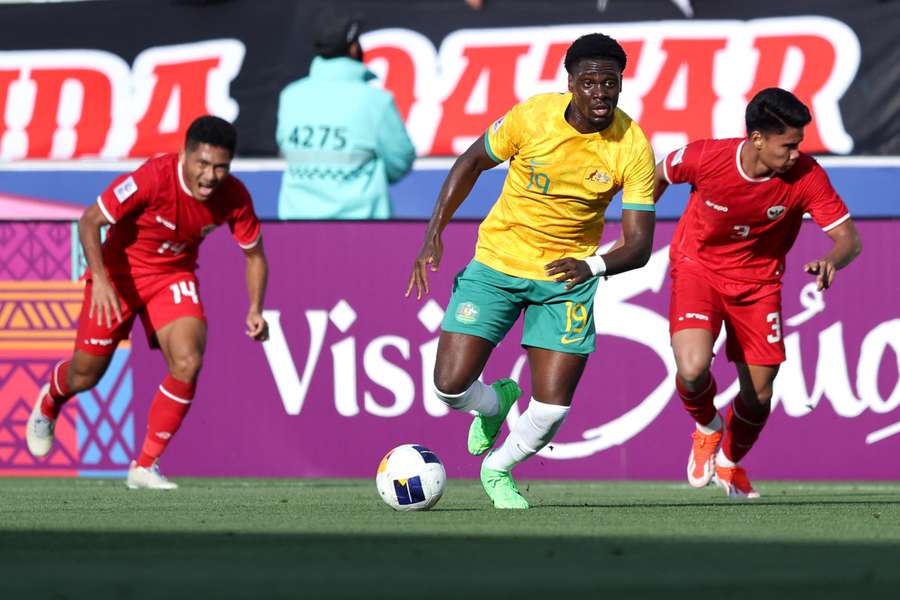 Mohamed Touré i aktion for Australiens ungdomshold.