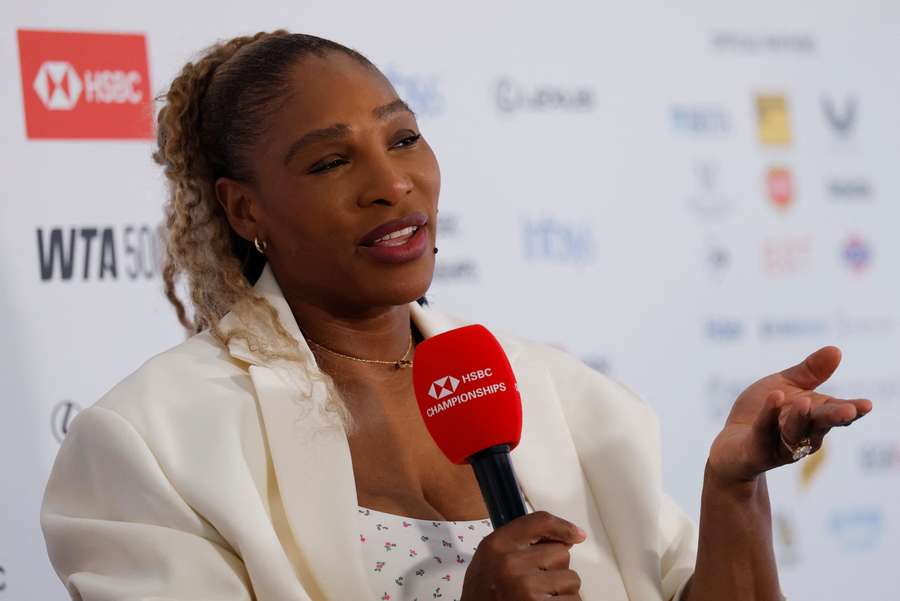 Serena Williams doit "encore s'entraîner un peu plus" pour pouvoir rejouer en simple