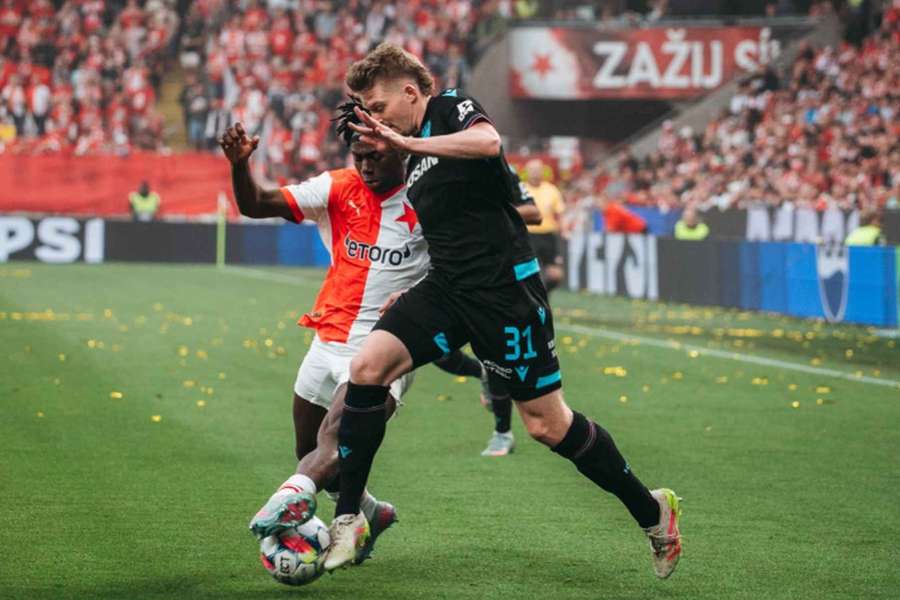Slavia bude usilovat v Edenu o rekordní bodový zisk, Plzeň chce doma urvat druhé místo.