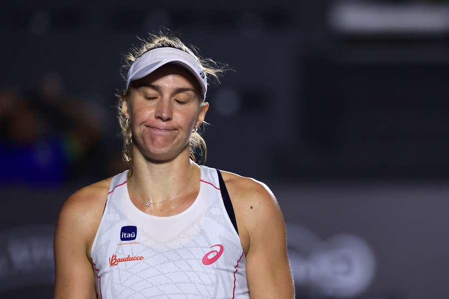 Bia Haddad foi eliminada do SP Open