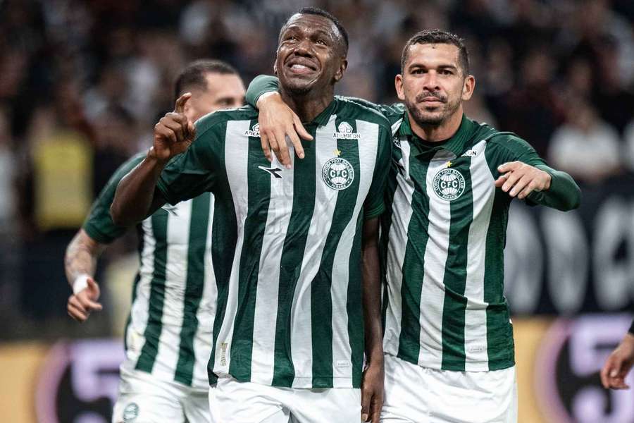 Coritiba chega de boa vitória sobre o Corinthians, fora de casa Coritiba chega de boa vitória sobre o Corinthians, fora de casa