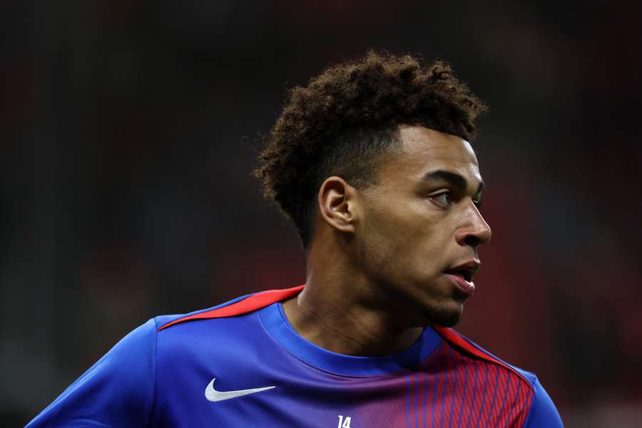 Désiré Doué regressa aos treinos com o PSG Désiré Doué regressa aos treinos com o PSG