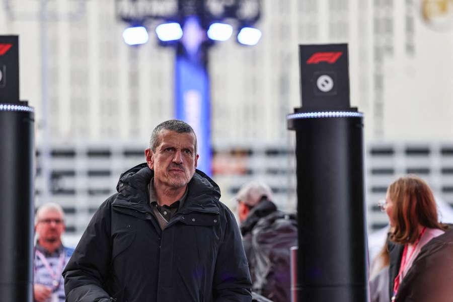 Günther Steiner era o chefe de equipa da Haas na Fórmula 1 Günther Steiner era o chefe de equipa da Haas na Fórmula 1