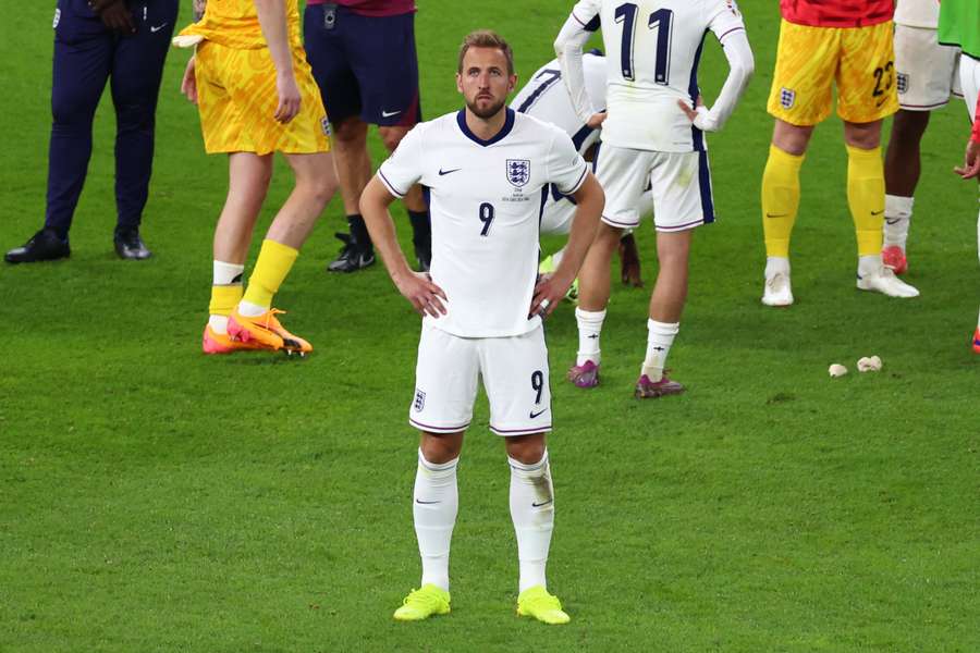 Harry Kane stond na afloop van de wedstrijd letterlijk met lege handen