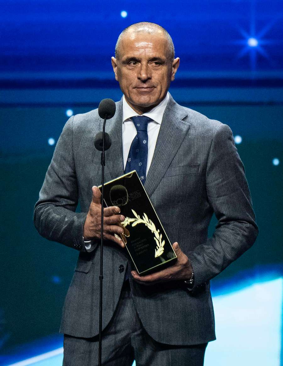 Calzona preberá ocenenie za reprezentáciu.