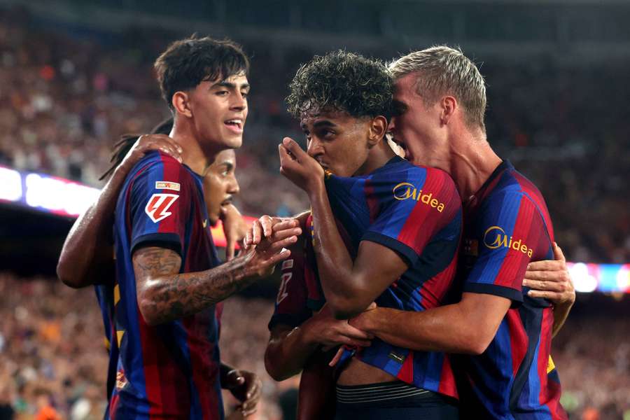 Barcelona spoléhá na svou akademii La Masia.