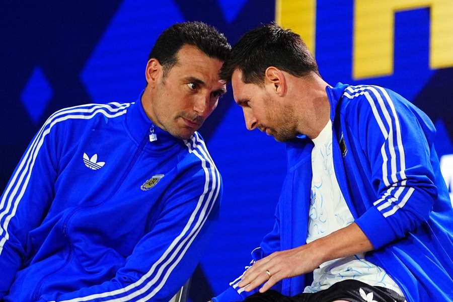 Assim como Messi, Scaloni também pode deixar a seleção argentina Assim como Messi, Scaloni também pode deixar a seleção argentina