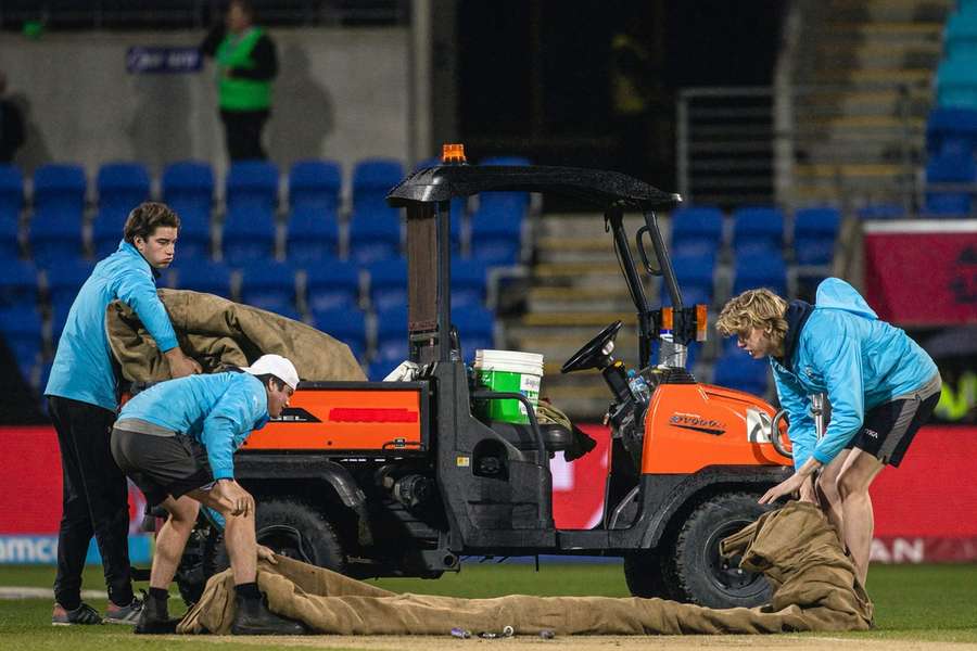 South Africa were cruising to victory until the rain came