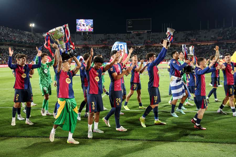 El Barça celebra el título de liga conquistado la pasada temporada
