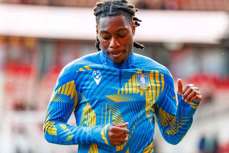 Crystal Palace’s Tayo Adaramola earns first Ireland call-up Crystal Palace’s Tayo Adaramola earns first Ireland call-up