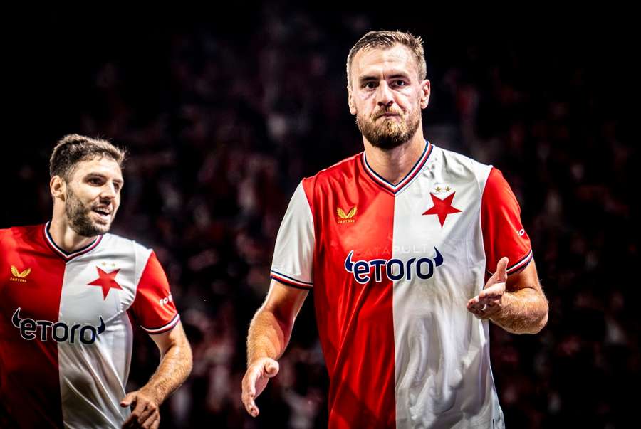 Chorý za 120 milionů? Plzeň to prý zkoušela třikrát, Slavia odmítá. I kvůli Trpišovskému Chorý za 120 milionů? Plzeň to prý zkoušela třikrát, Slavia odmítá. I kvůli Trpišovskému