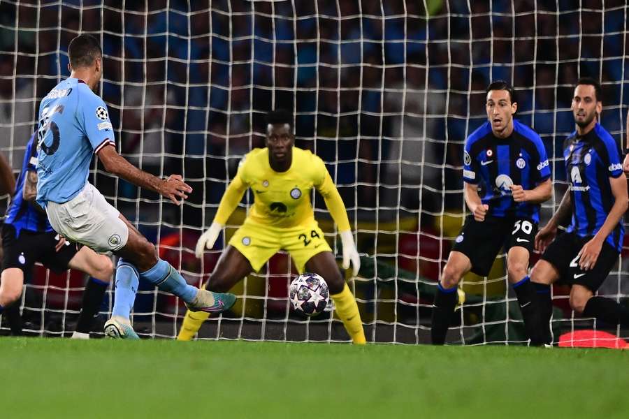 Rodrigo logró el gol de la victoria del City ante el Inter en Estambul.