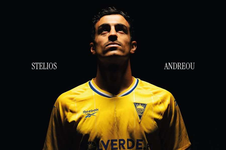 Andreou com a nova camisola Andreou com a nova camisola