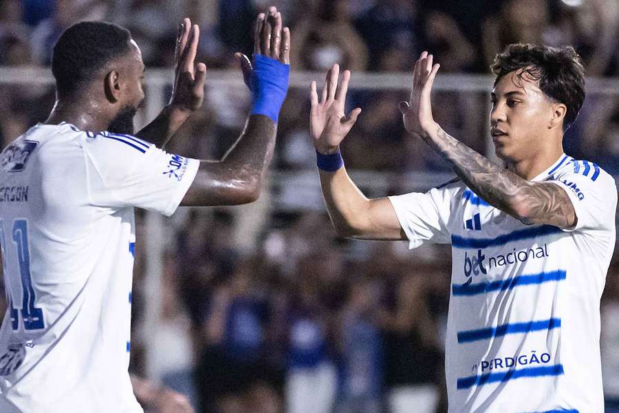 Kaio Jorge (dir.) marcou em URT 0x2 Cruzeiro Kaio Jorge (dir.) marcou em URT 0x2 Cruzeiro