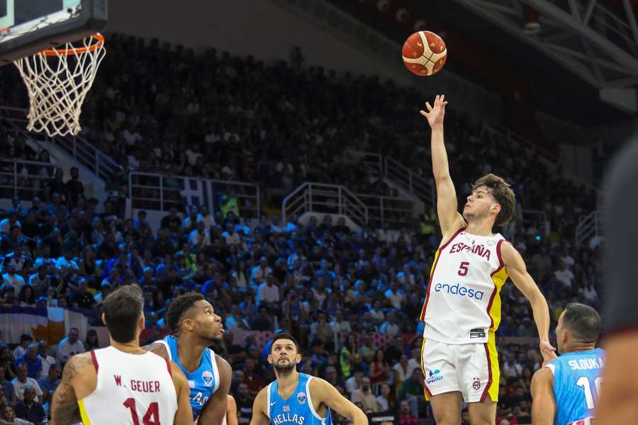 Mario Saint-Supéry, durante el España-Grecia del Eurobasket 2025