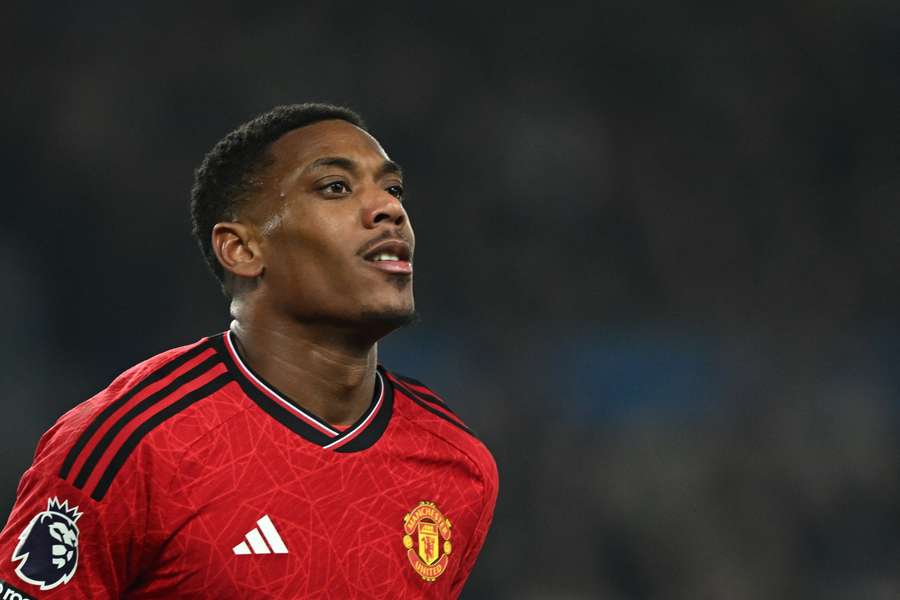 Oficjalnie: Anthony Martial piłkarzem greckiego AEK Ateny