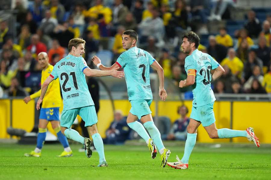 Barcelona celebrate Ferran Torres' equaliser