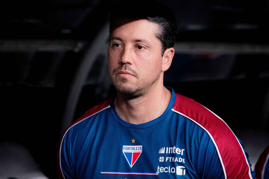 Thiago Carpini, técnico do Fortaleza