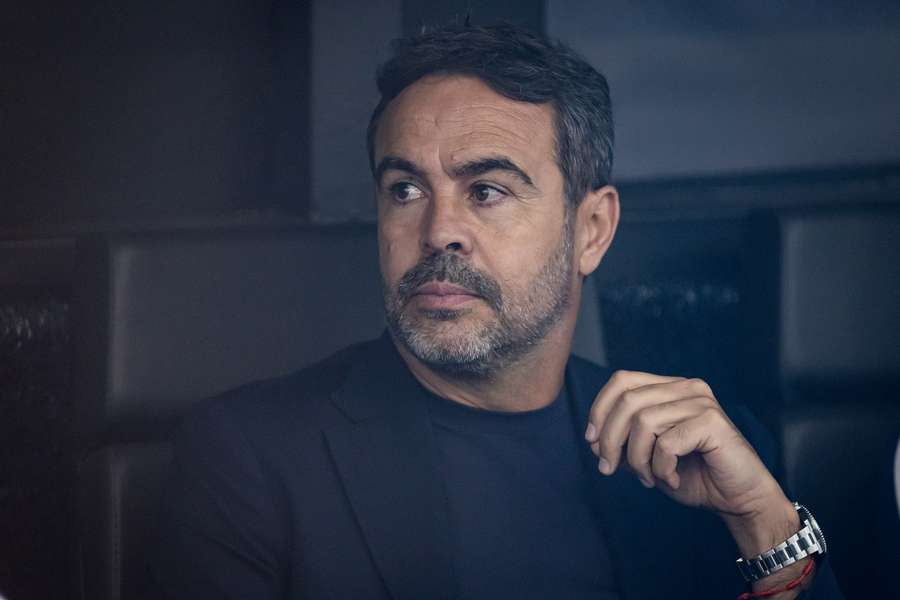 Artur Jorge entrou na mira da torcida cruzeirense após dupla eliminação na temporada