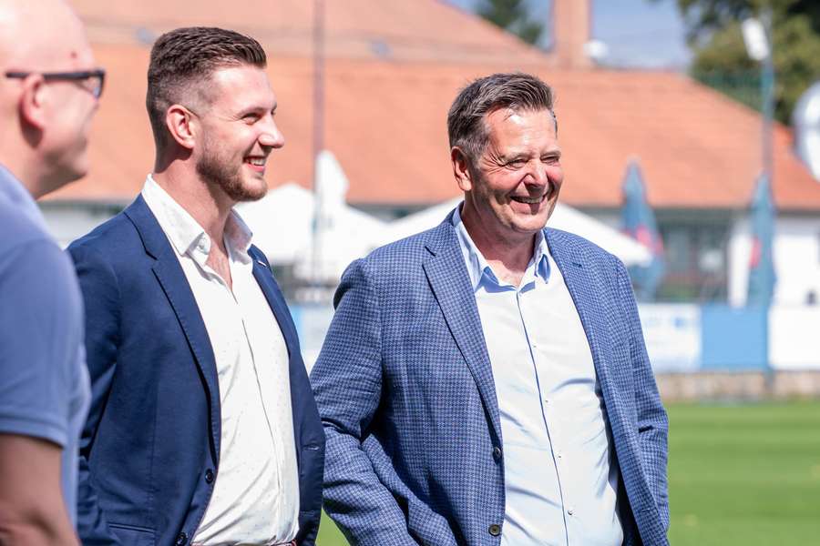 Majitel Artisu sledoval porážku přímo z kotle. Rozhodčí ovlivnil celý ráz zápasu, mrzelo jej