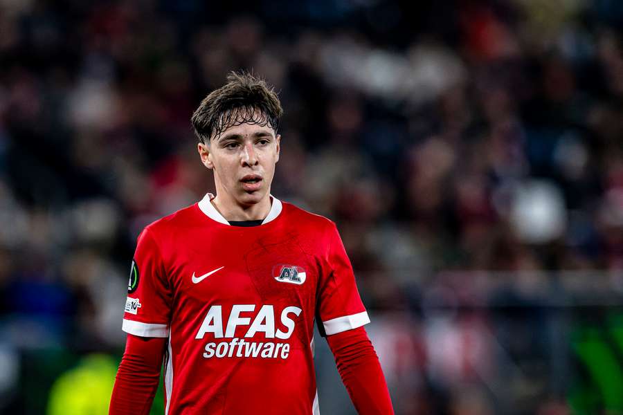 Mateo Chávez, lesionado en Países Bajos