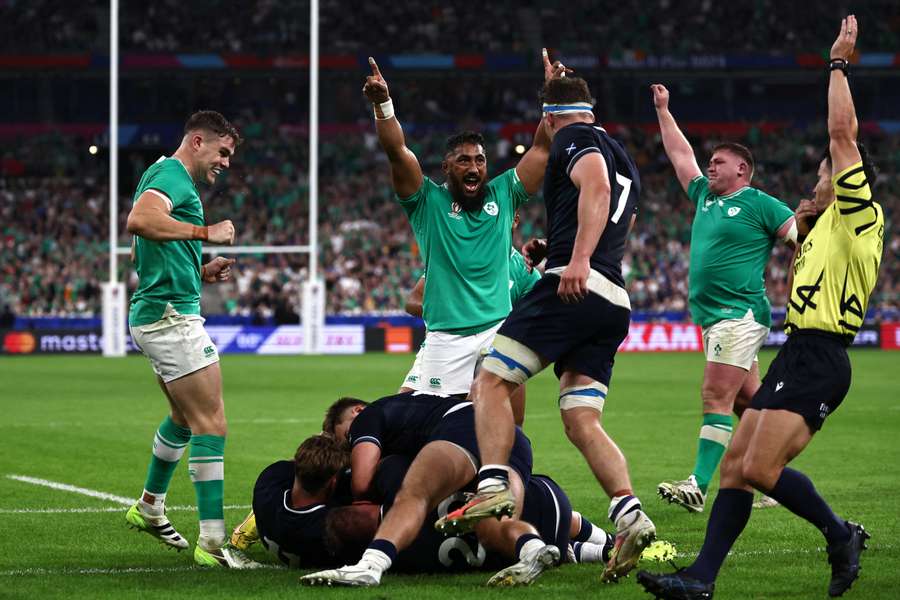 Ierland viert een try