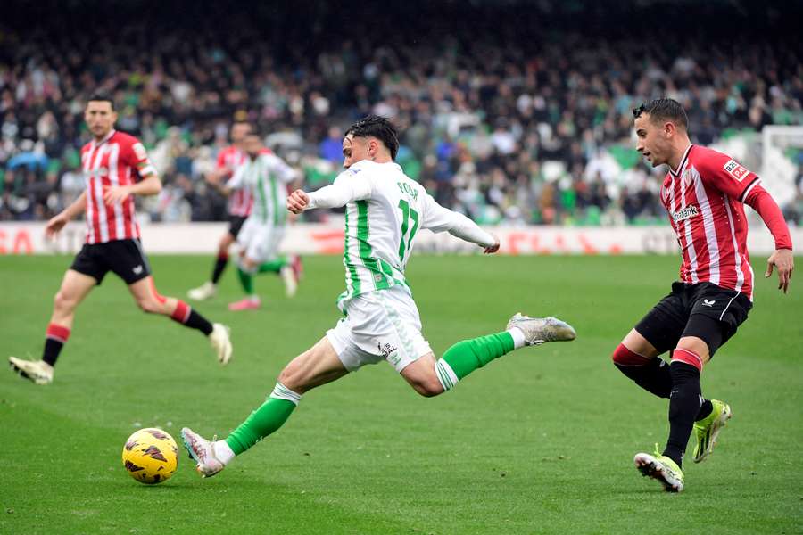 Arrancan las acciones del duelo entre Betis y Athletic Bilbao, Liga de  España