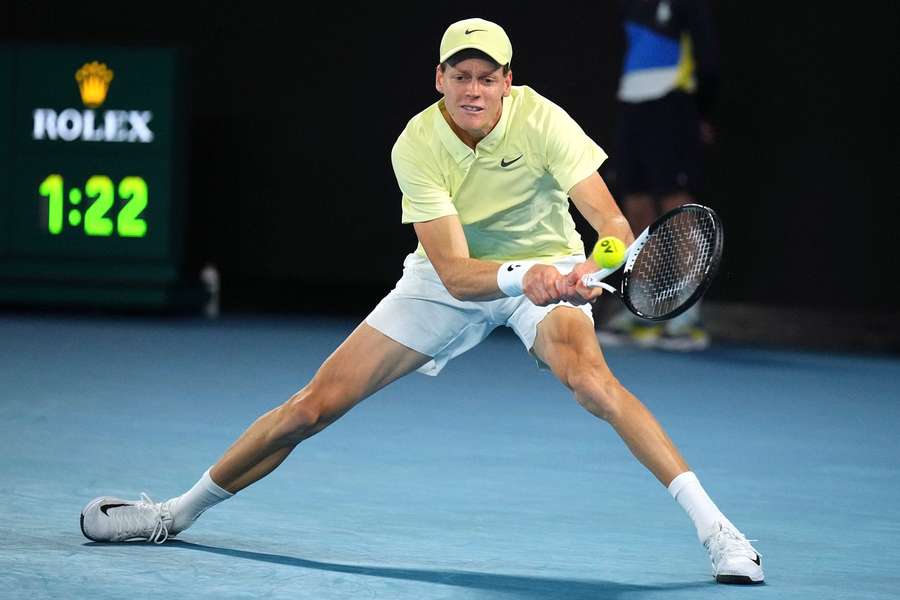 Jannik Sinner crushed Alex De Minaur in their quarter-final