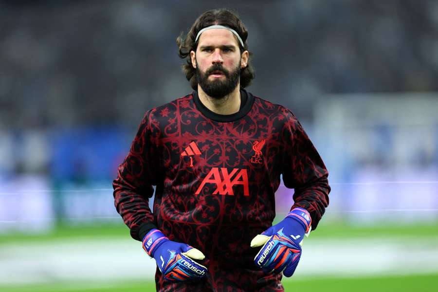 Friedel opens up on Liverpool's Alisson: Squeeze every ounce, until he can’t walk any more Friedel opens up on Liverpool's Alisson: Squeeze every ounce, until he can’t walk any more