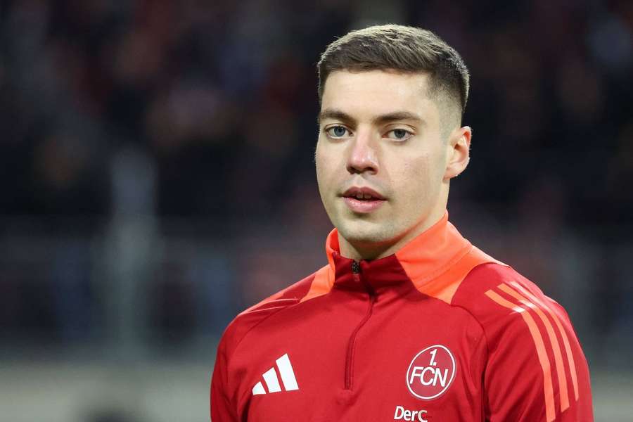 Stefanos Tzimas wechselt zu Brighton & Hove Albion