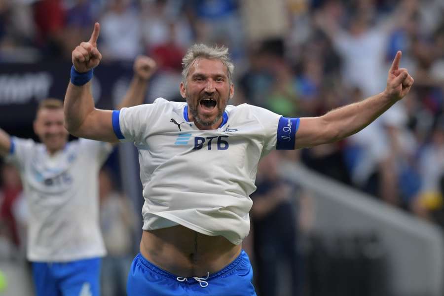 Alexandr Ovečkin oblékl v přípravě fotbalový dres a potvrdil pověst kanonýra