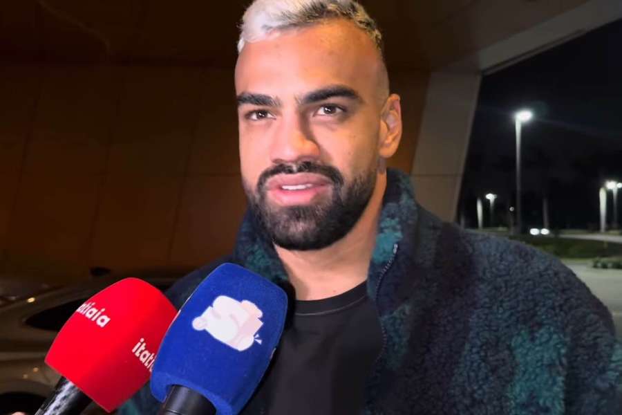 Fabrício Bruno chegou à concentração do emblema celeste na noite de sexta-feira