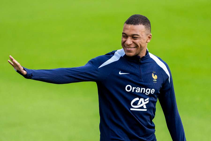 Kylian Mbappe hatte am Donnerstag beim öffentlichen Training der Franzosen gefehlt.