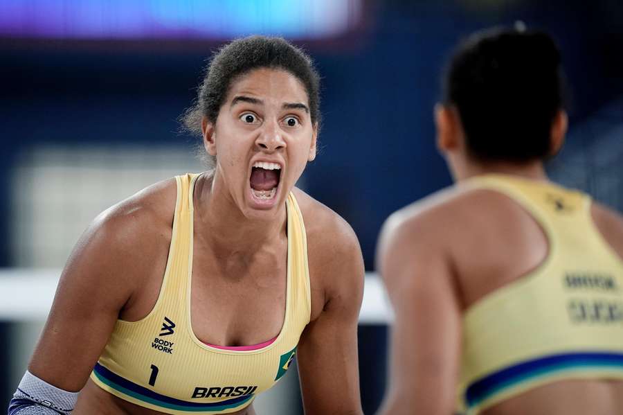 Ana Patrícia e Duda foram bem diante de japonesas